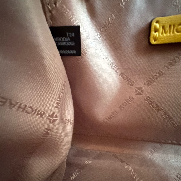 Michael Kors Mirella Mini Shopper Tote Shoulder Bag Sequins Yellow - Picture 9 of 13